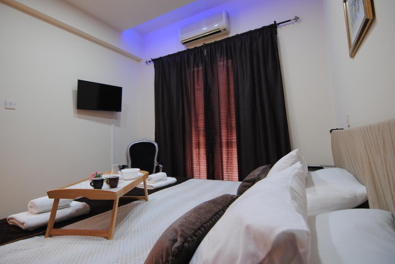 La C Mer Larnaca Ngoại thất bức ảnh